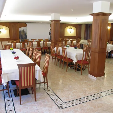 מלון Olivo 3*